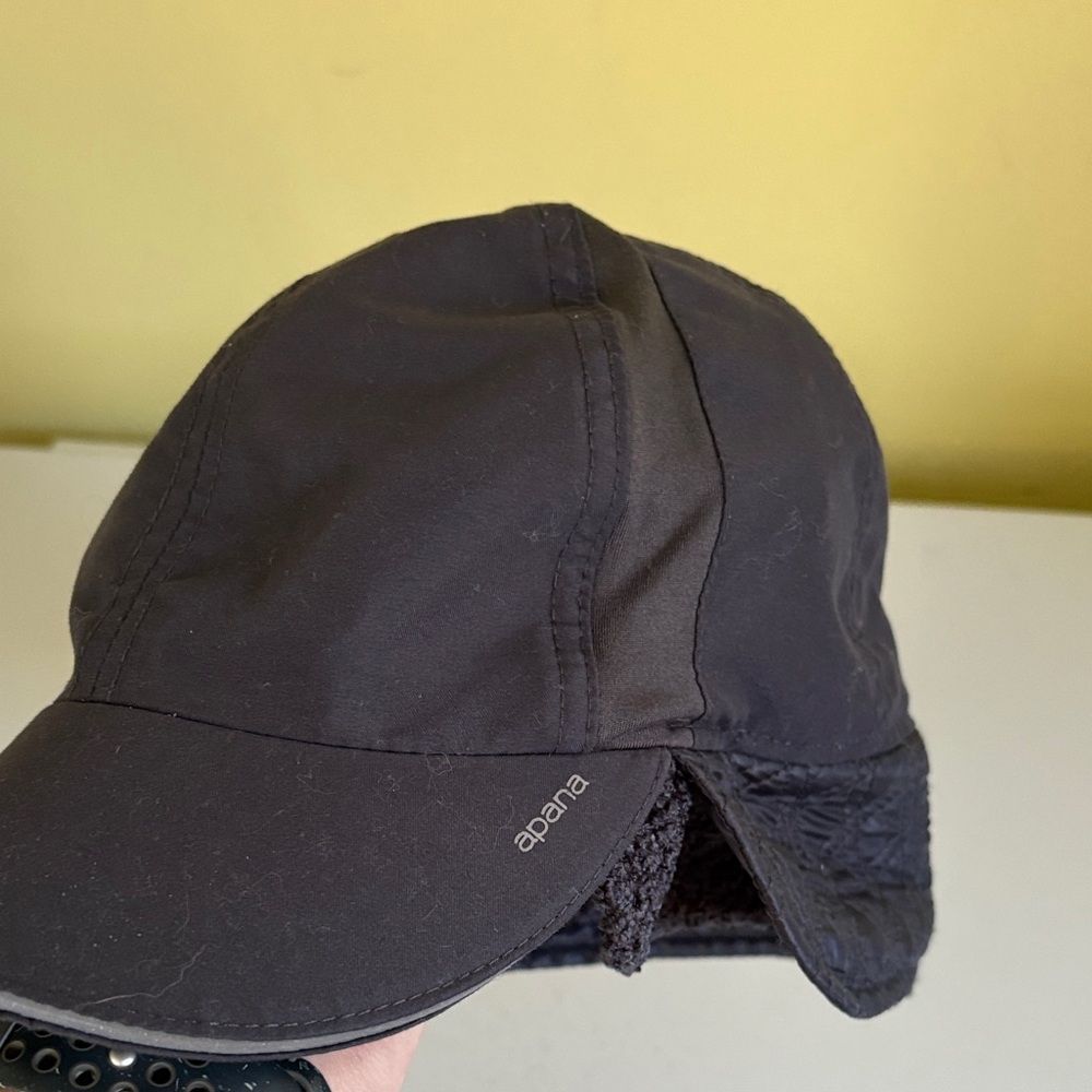 Apana Dark Gray Insulated Ear Flap Billed Cap One Size